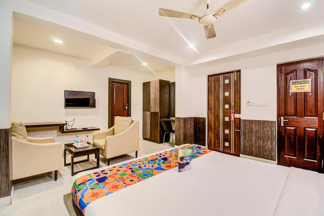 Capital Suites Bangalore Esterno foto