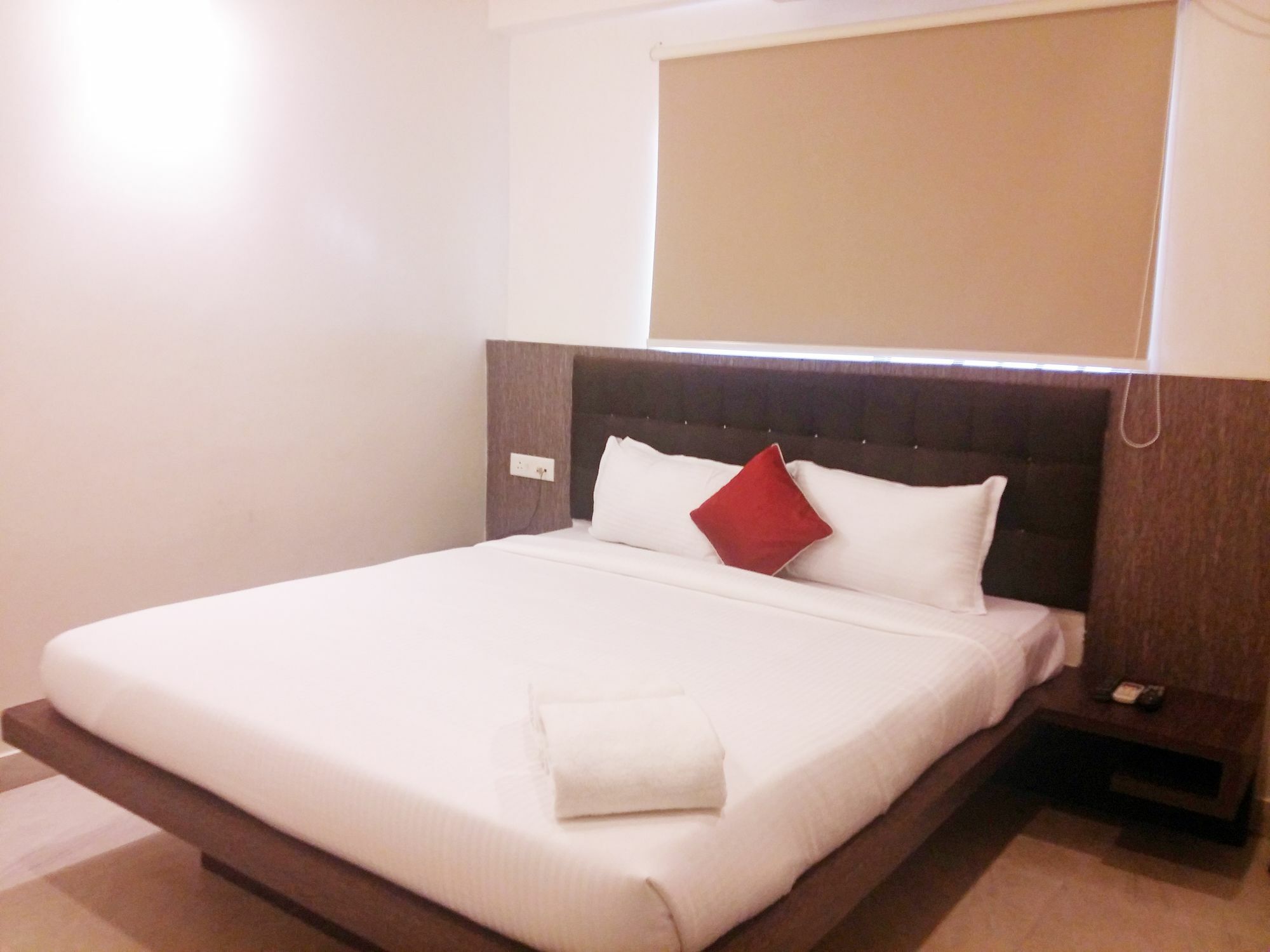 Capital Suites Bangalore Esterno foto