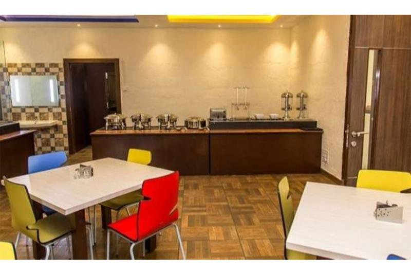 Capital Suites Bangalore Esterno foto