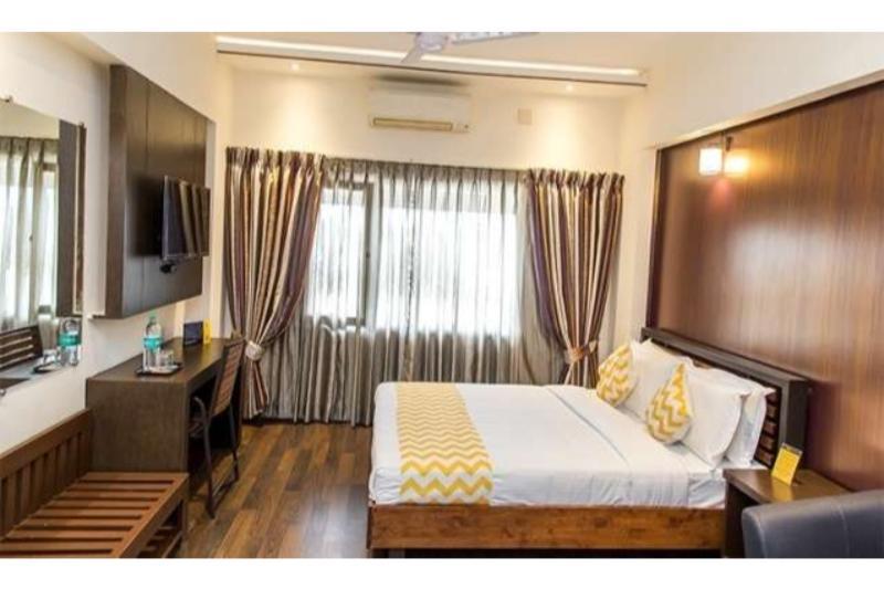 Capital Suites Bangalore Esterno foto